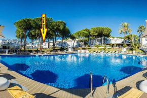 Casa Chico 2 bedroom townhouse 1 Mile from Marina & Beaches